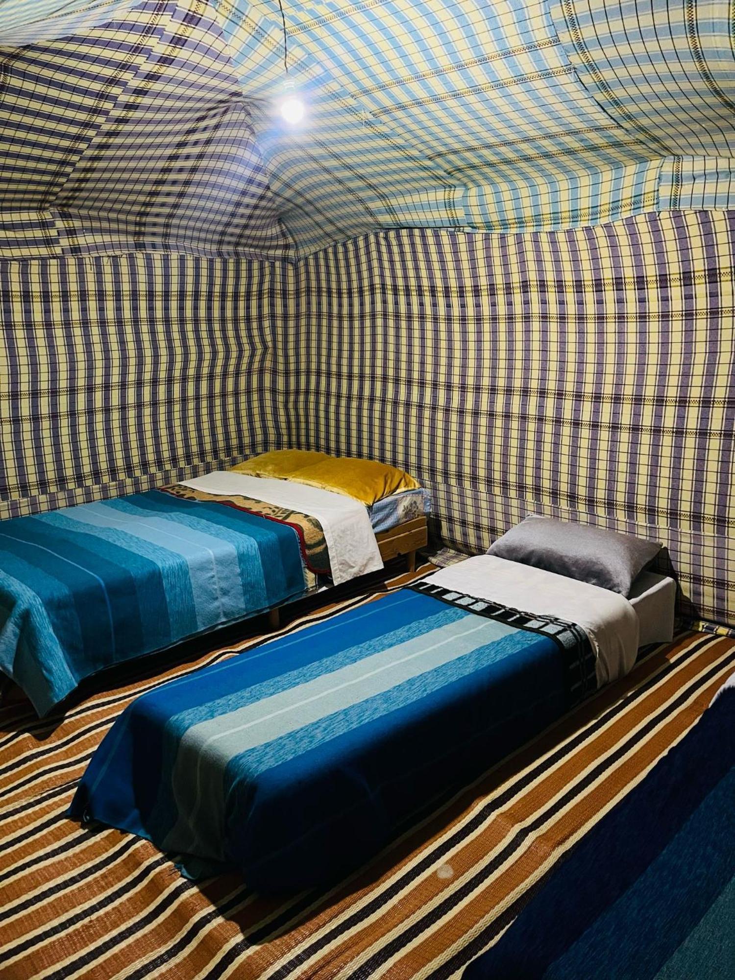 ホテル Sahara Camel Tours Camp メルズーガ エクステリア 写真